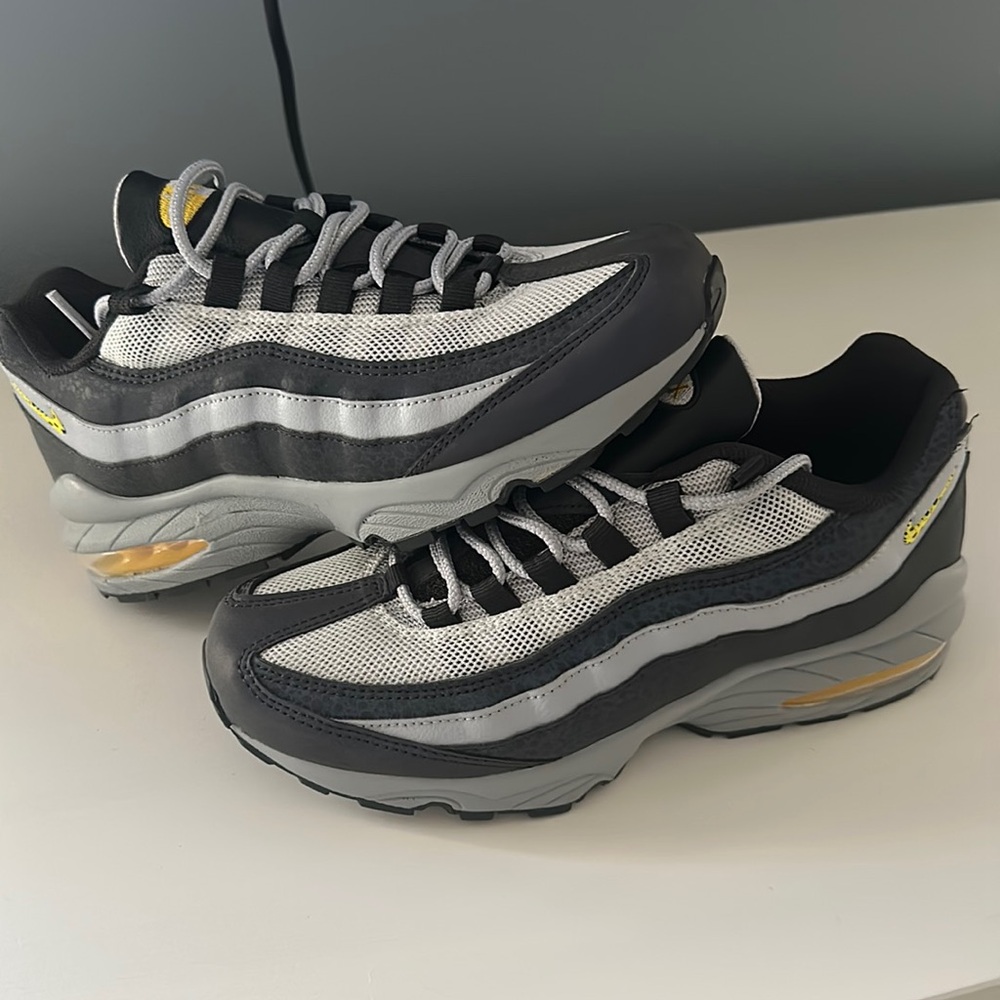 Nike air max